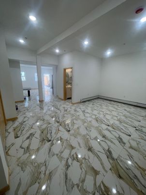 Empty room, Interior, Marble, Recessed Lighting