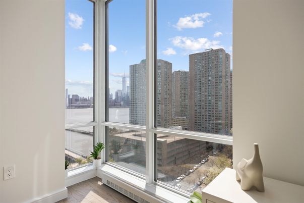 Water, Interior, Other, Skyline
