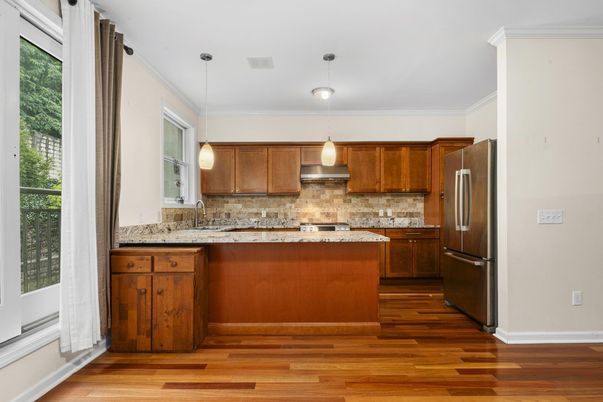 Interior, Kitchen, Pendant Lights, Wood Texture Flooring