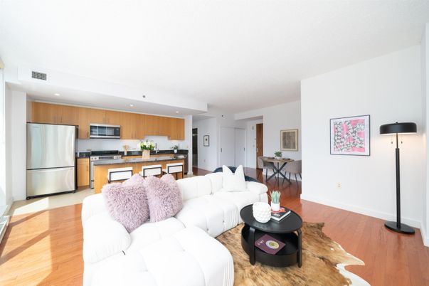 Dining room, Interior, Kitchen, Living room, Recessed Lighting, Stainless Steel Appliances, Wood Texture Flooring