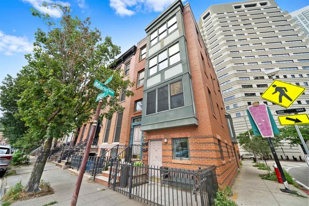 Exterior, Facade, Brick Facade, Rowhouse
