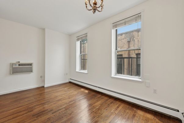 Chandelier, Empty room, Interior, Wood Texture Flooring