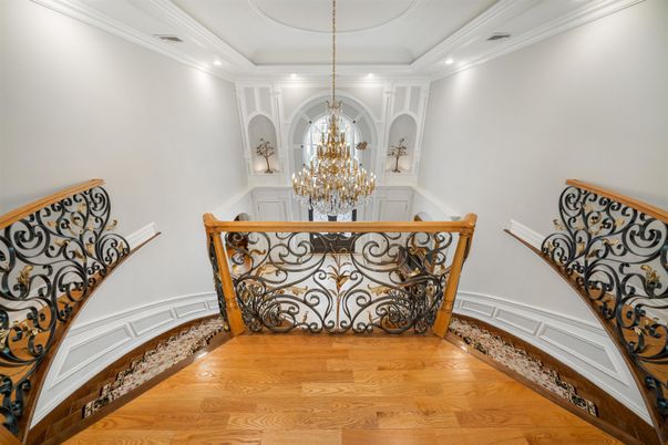 Chandelier, Interior, Recessed Lighting, Wood Texture Flooring