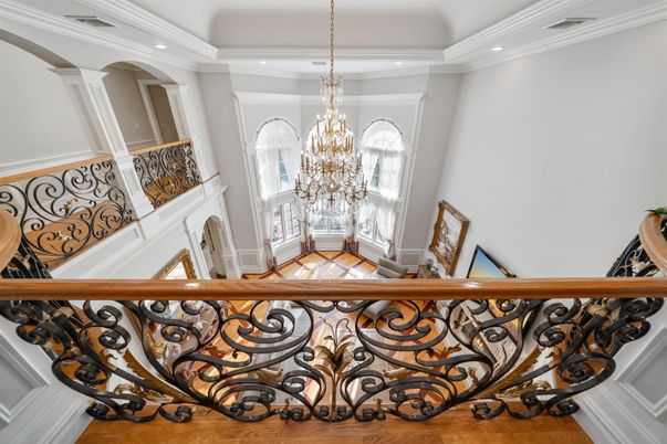 Chandelier, Interior, Recessed Lighting, Wood Texture Flooring
