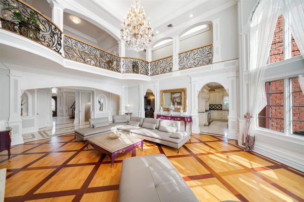 Chandelier, Interior, Living room, Recessed Lighting, Wood Texture Flooring