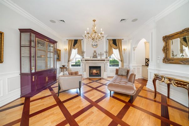 Chandelier, Fireplace, Interior, Wood Texture Flooring