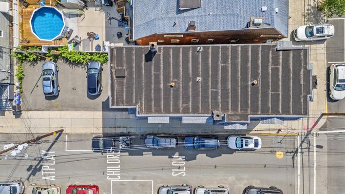 Exterior, Drone