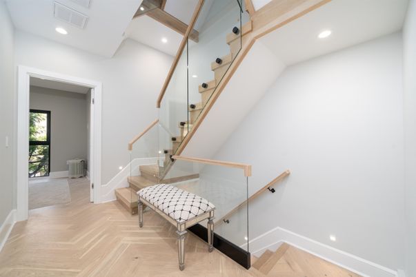 Interior, Recessed Lighting, Wood Texture Flooring