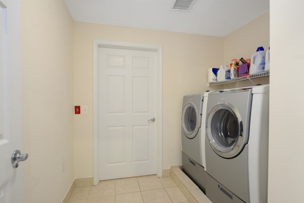 Interior, Washer