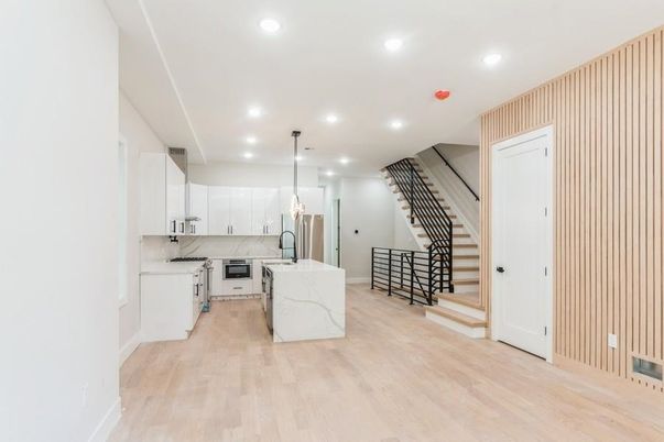 Interior, Kitchen, Pendant Lights, Recessed Lighting, Wood Texture Flooring