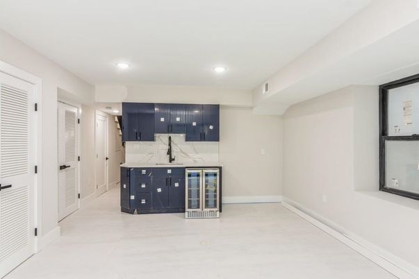 Interior, Kitchen, Marble Walls, Recessed Lighting