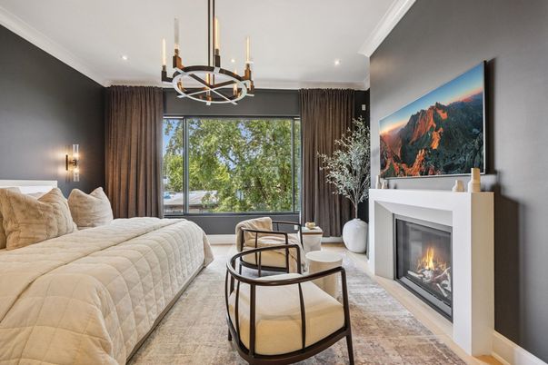 Bedroom, Chandelier, Fireplace, Interior, Pendant Lights, Recessed Lighting