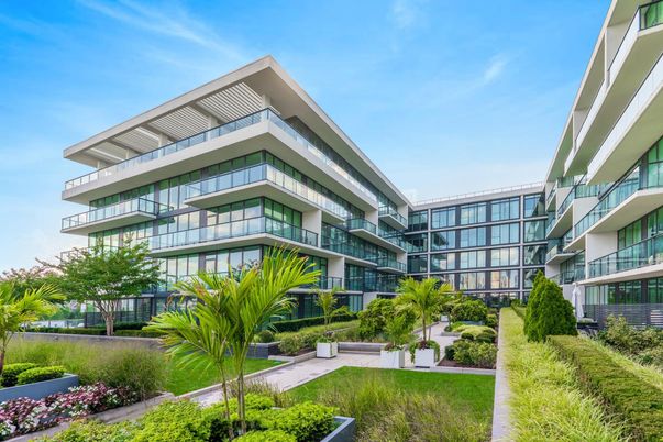 Exterior, Facade, Condo Building