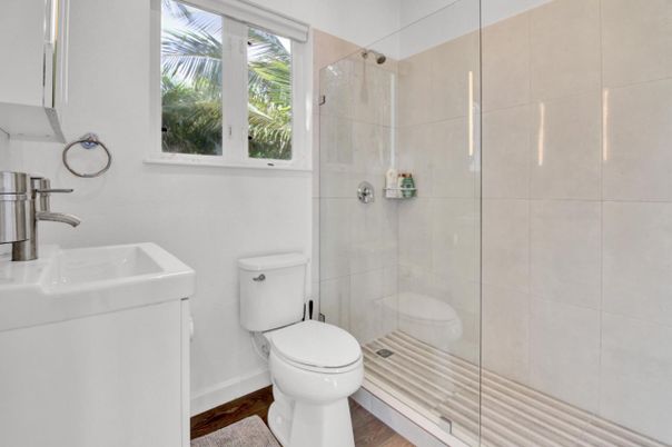 DE Listing image placeholder