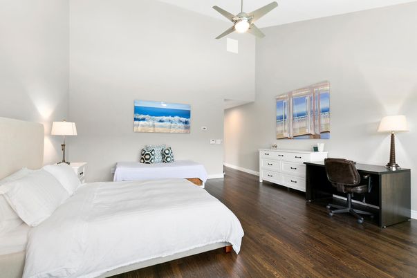 Bedroom, Home Office, Interior, Wood Texture Flooring