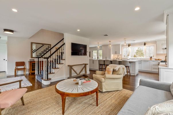 Interior, Kitchen, Living room, Pendant Lights, Recessed Lighting, Wood Texture Flooring