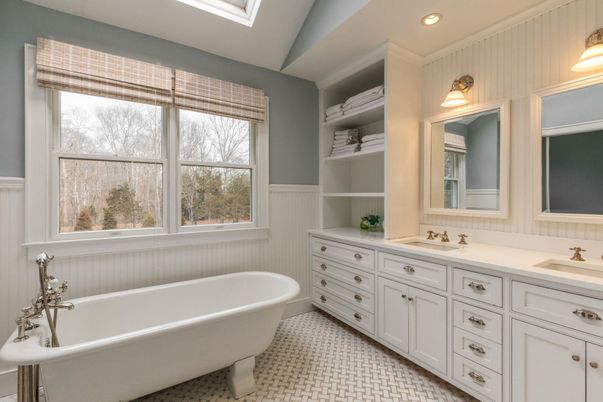 Bathroom, Dual Sink Vanities, Free Standing Baths, Interior, Recessed Lighting