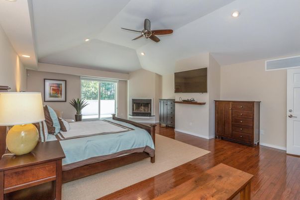 Bedroom, Fireplace, Interior, Recessed Lighting, Wood Texture Flooring