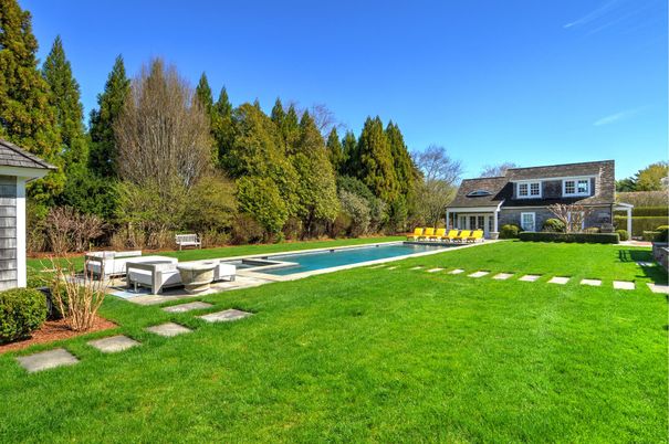 Backyard, Exterior, Pool