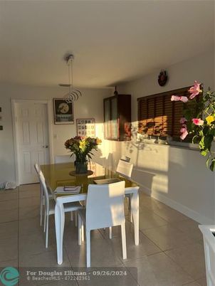 Dining room, Interior, Pendant Lights