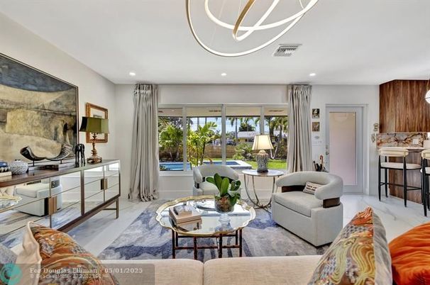 Fireplace, Interior, Living room, Recessed Lighting