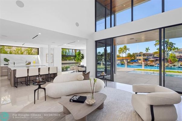 Interior, Living room, Recessed Lighting, Water