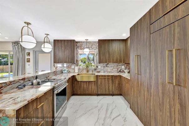Interior, Kitchen, Marble, Pendant Lights, Recessed Lighting