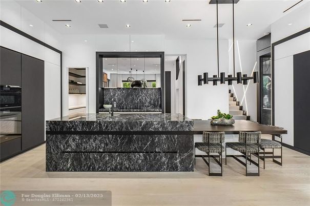 Dining room, Interior, Kitchen, Pendant Lights, Recessed Lighting, Wood Texture Flooring