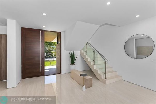 Interior, Recessed Lighting