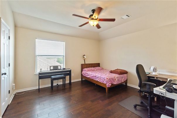 Bedroom, Home Office, Interior, Wood Texture Flooring
