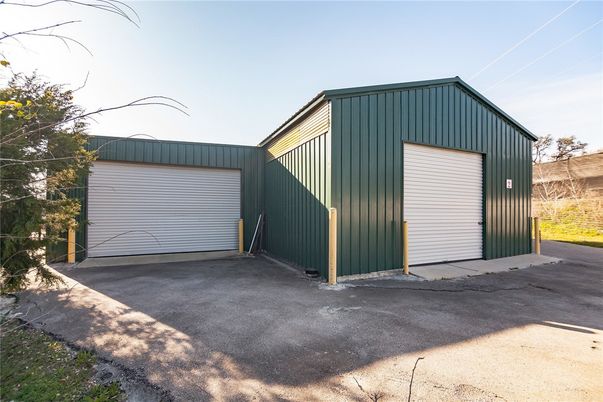 Detached Garage, Exterior