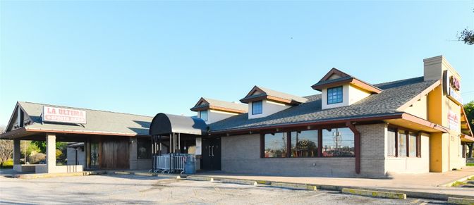 Exterior, Facade, Brick Facade, Modern