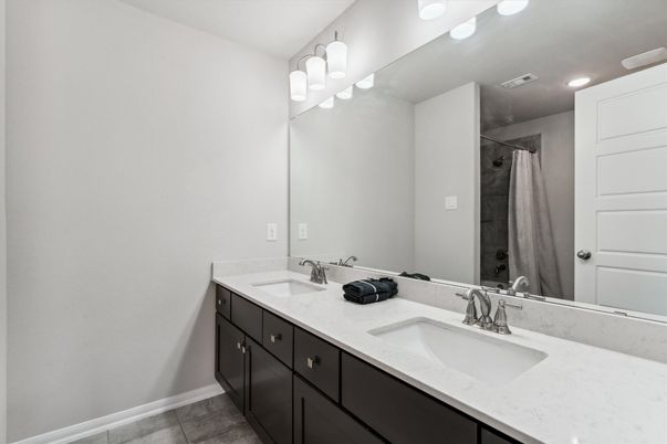 Bathroom, Dual Sink Vanities, Interior, Recessed Lighting