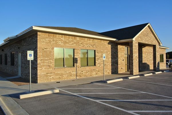 Exterior, Facade, Brick Facade, Brick Traditional
