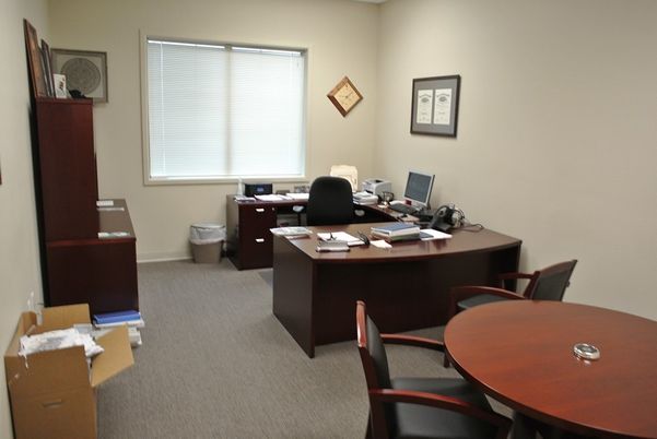 Home Office, Interior