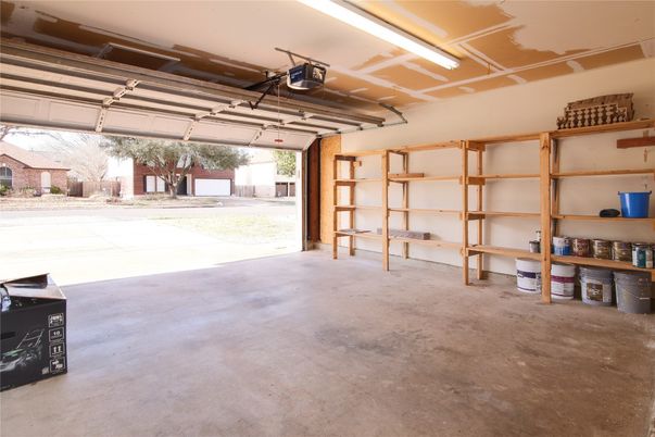 Garage, Interior