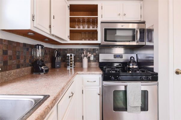 Interior, Kitchen, Stainless Steel Appliances