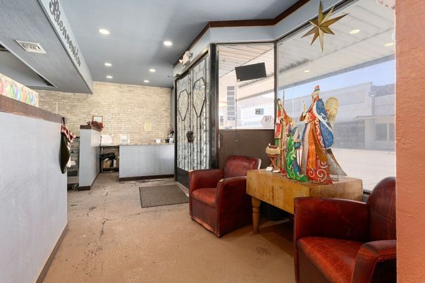 Interior, Recessed Lighting, Stone Walls