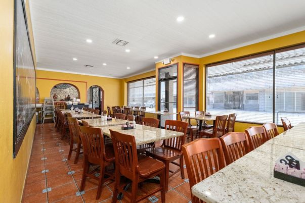 Dining room, Interior, Recessed Lighting