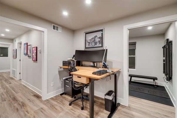 Home Office, Interior, Recessed Lighting, Wood Texture Flooring