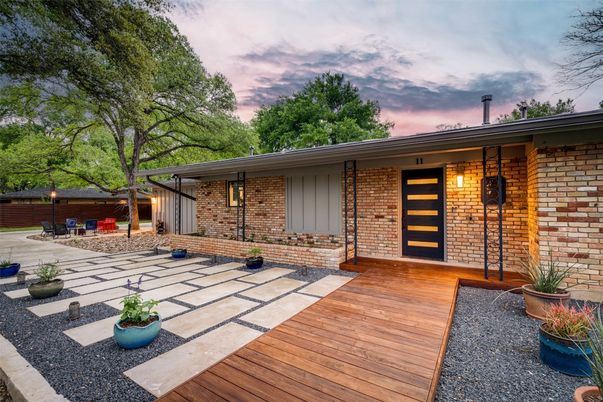 Exterior, Wood Texture Flooring