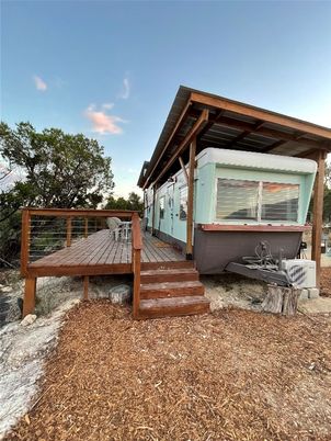Exterior, Hot Tub