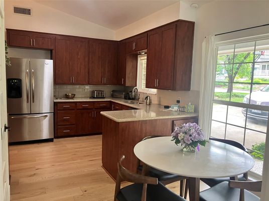 Dining room, Interior, Kitchen, Stainless Steel Appliances, Wood Texture Flooring