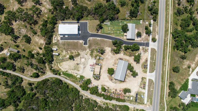 Exterior, Drone