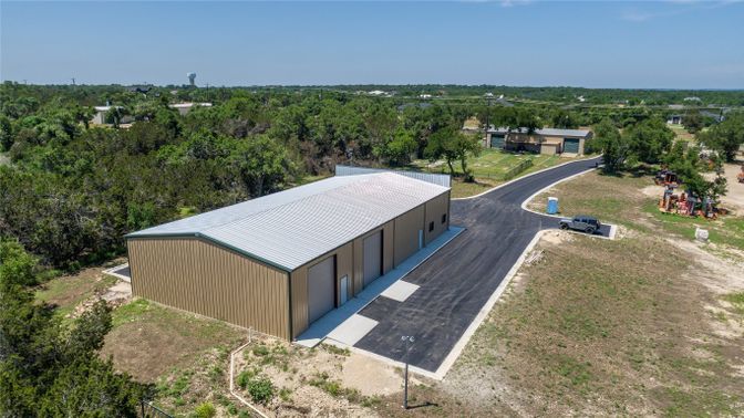 Exterior, Drone