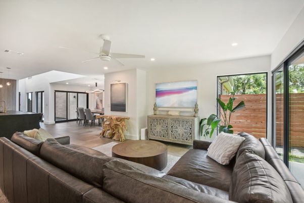 Dining room, Interior, Living room, Pendant Lights, Recessed Lighting, Wood Texture Flooring