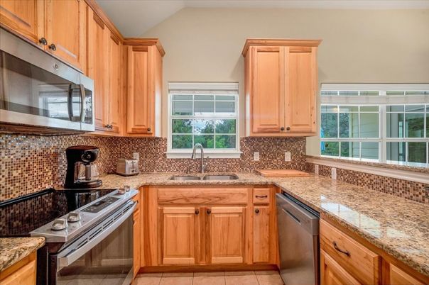 Interior, Kitchen, Stainless Steel Appliances