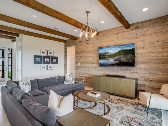 Interior, Living room, Pendant Lights, Recessed Lighting, Wooden Beams, Wooden Walls
