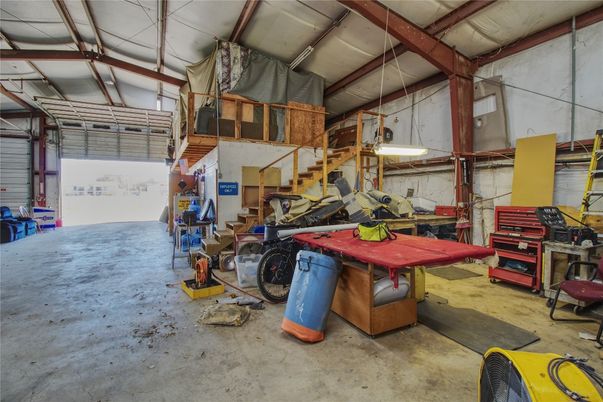 Garage, Interior
