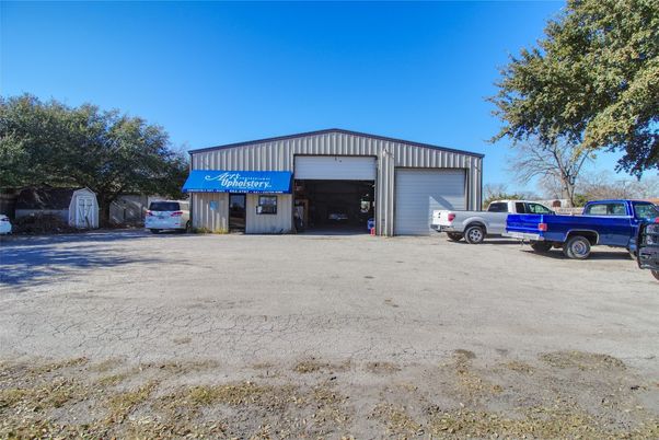 Backyard, Detached Garage, Exterior